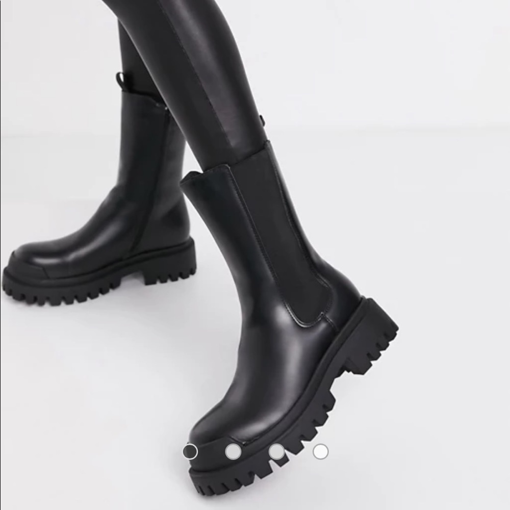 Missguided chunky lug sole boot in black